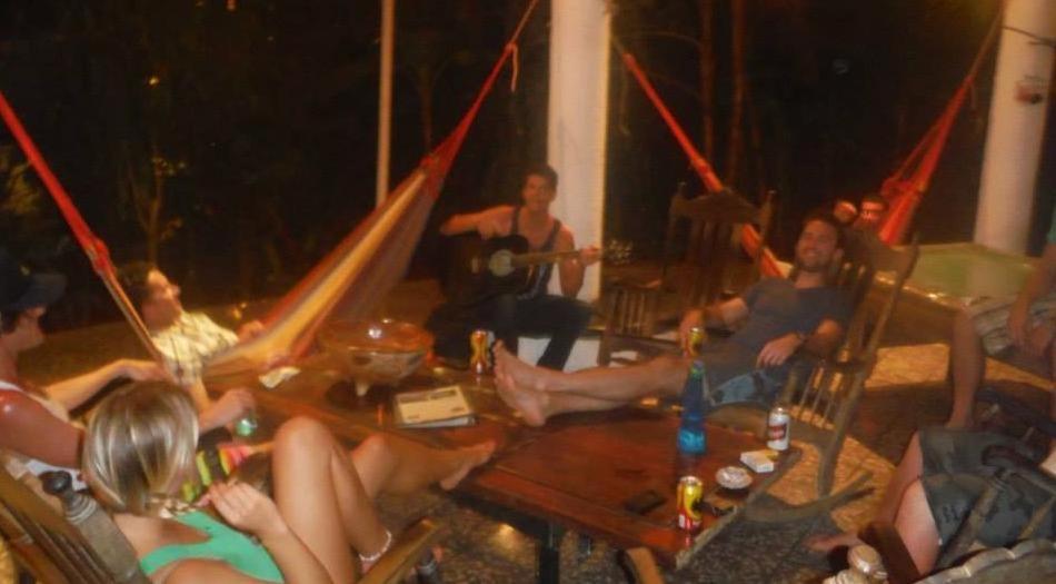Pura Vida Hostel Tamarindo Bagian luar foto