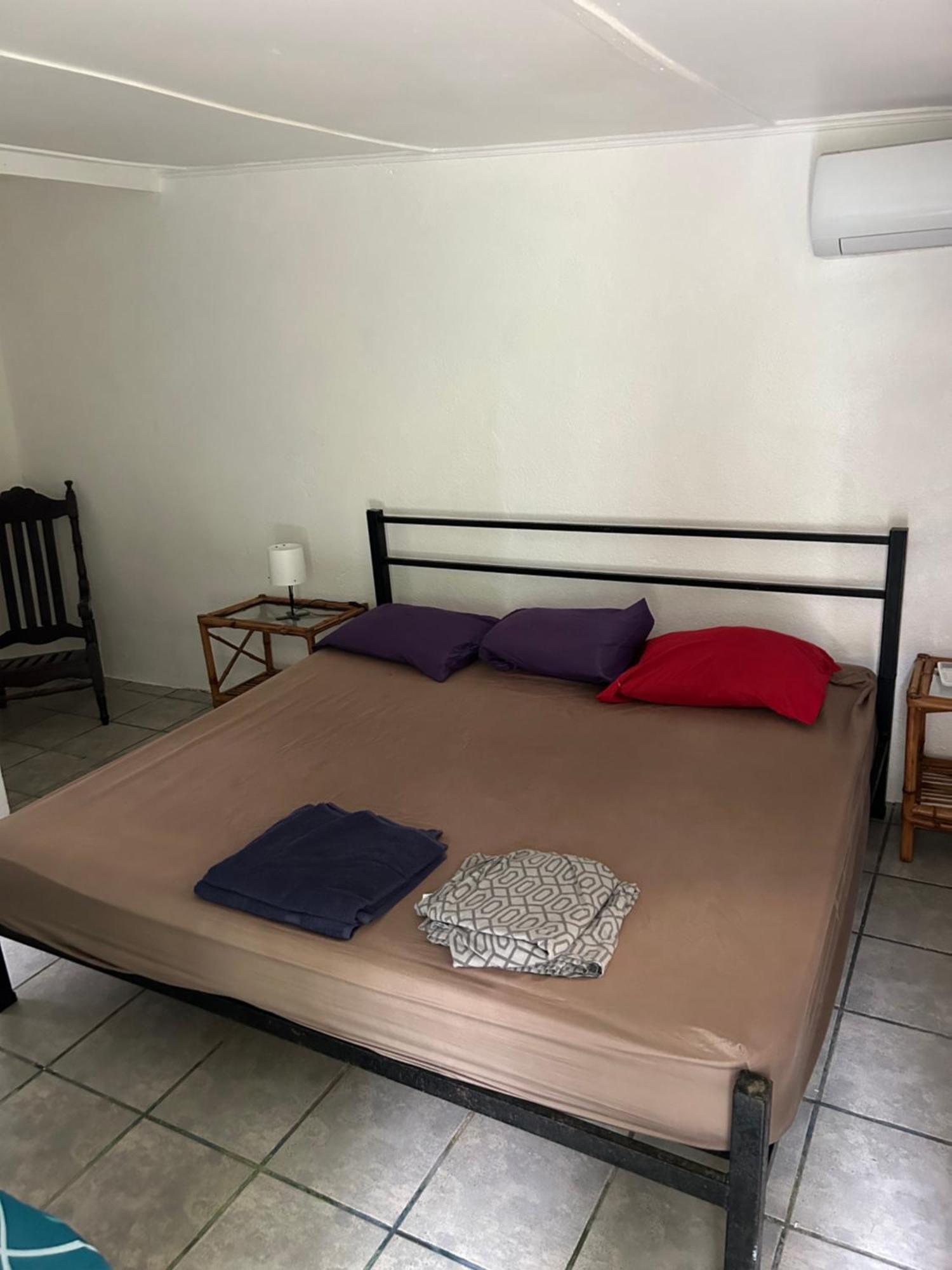 Pura Vida Hostel Tamarindo Bagian luar foto