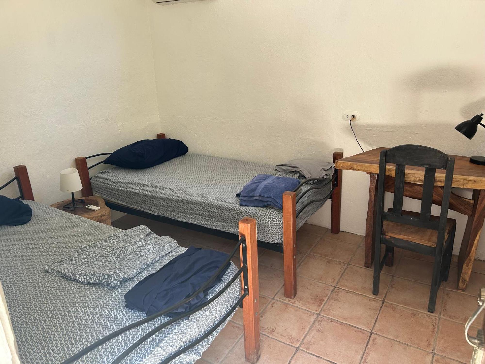 Pura Vida Hostel Tamarindo Bagian luar foto